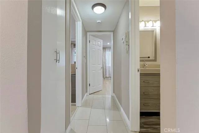 $600,000 | 909 East Garfield Avenue, Unit 4, Glendale, CA 91205