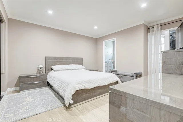 $600,000 | 909 East Garfield Avenue, Unit 4, Glendale, CA 91205