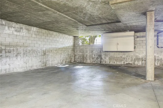 $600,000 | 909 East Garfield Avenue, Unit 4, Glendale, CA 91205