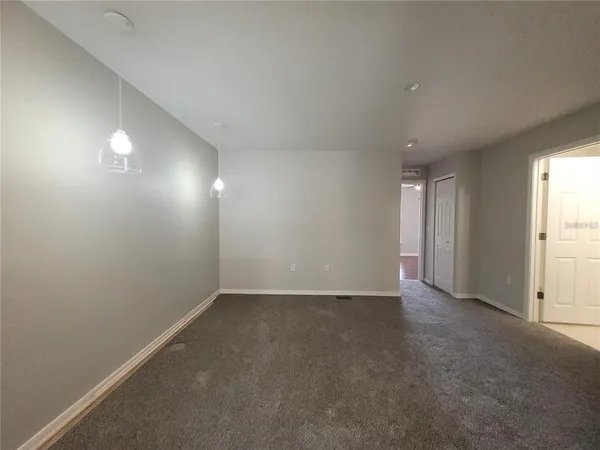 $2,000 | 3805 Exeter Lane, Lakeland, FL 33809