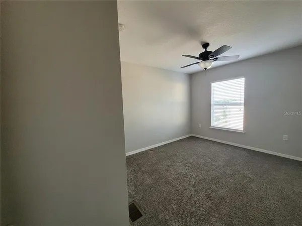 $2,000 | 3805 Exeter Lane, Lakeland, FL 33809