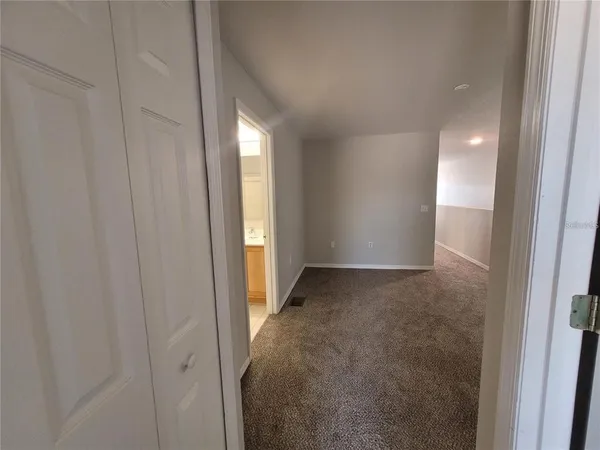 $2,000 | 3805 Exeter Lane, Lakeland, FL 33809