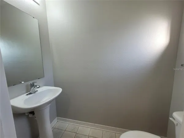 $2,000 | 3805 Exeter Lane, Lakeland, FL 33809