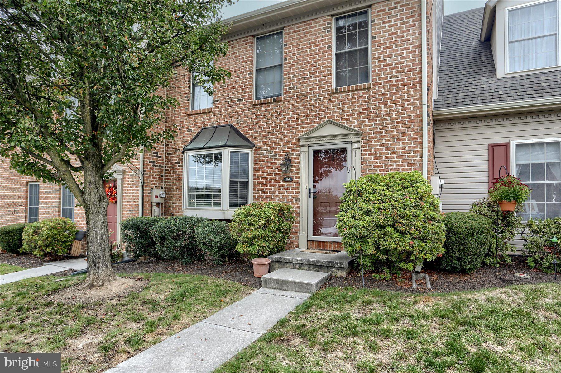 161 Hunters Ridge Drive Harrisburg, PA 17110 - Photo 3 of 21 Gallery Image 3