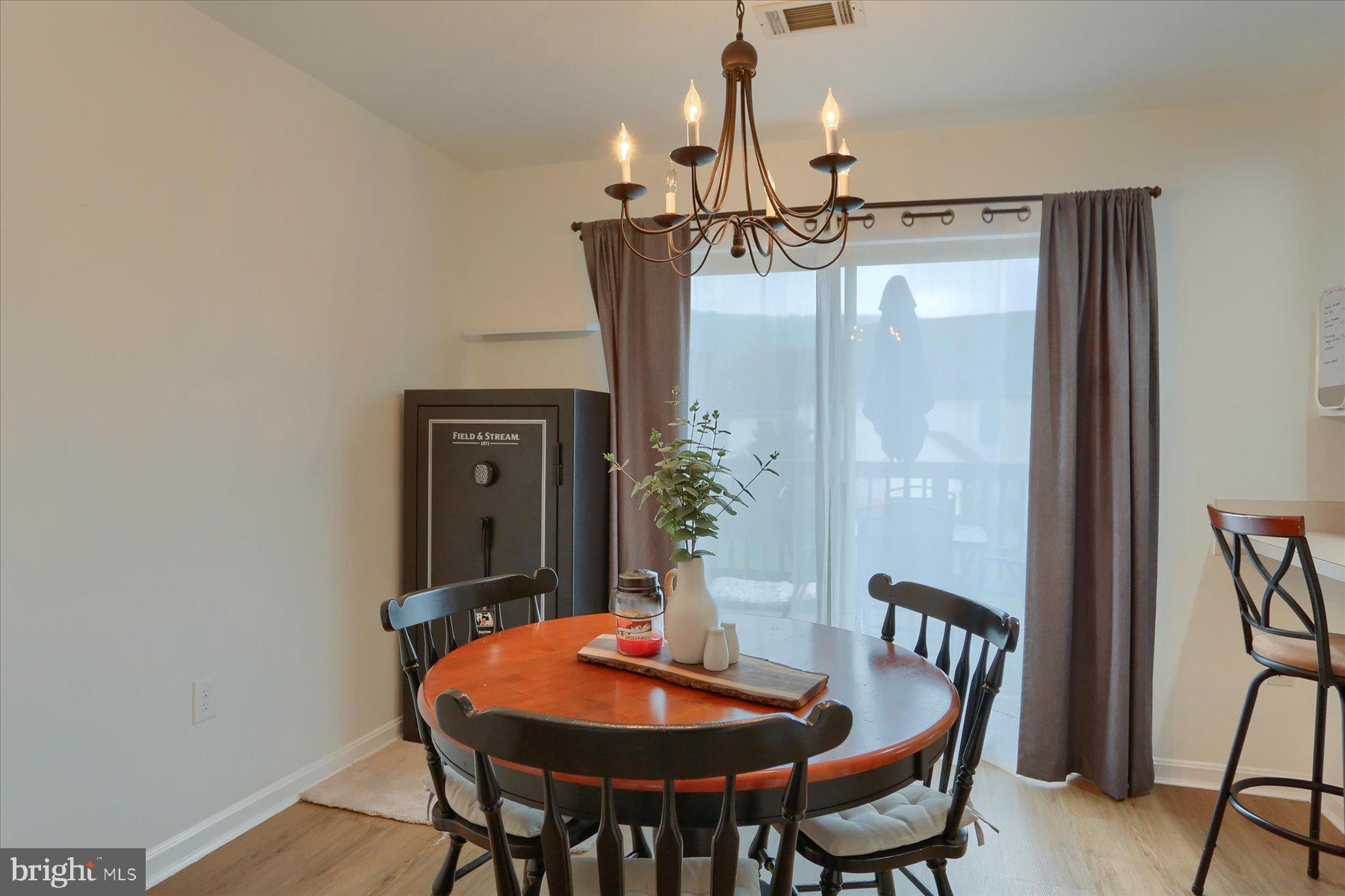 161 Hunters Ridge Drive Harrisburg, PA 17110 - Photo 6 of 21 Gallery Image 6