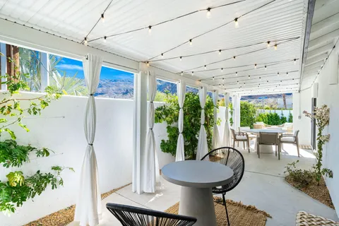 $950,000 | 54990 Avenida Madero, La Quinta, CA 92253