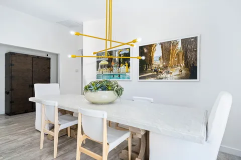 $950,000 | 54990 Avenida Madero, La Quinta, CA 92253