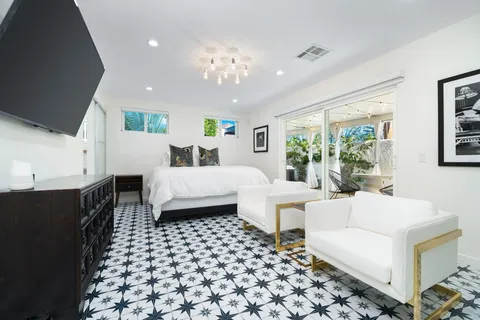 $950,000 | 54990 Avenida Madero, La Quinta, CA 92253