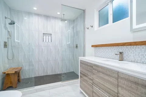 $950,000 | 54990 Avenida Madero, La Quinta, CA 92253