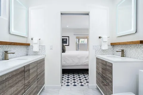 $950,000 | 54990 Avenida Madero, La Quinta, CA 92253