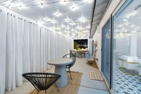 $950,000 | 54990 Avenida Madero, La Quinta, CA 92253