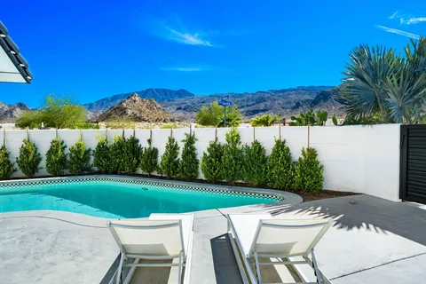 $950,000 | 54990 Avenida Madero, La Quinta, CA 92253