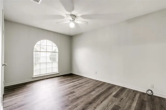 $315,000 | 213 Rolling Hills Drive, Aledo, TX 76008