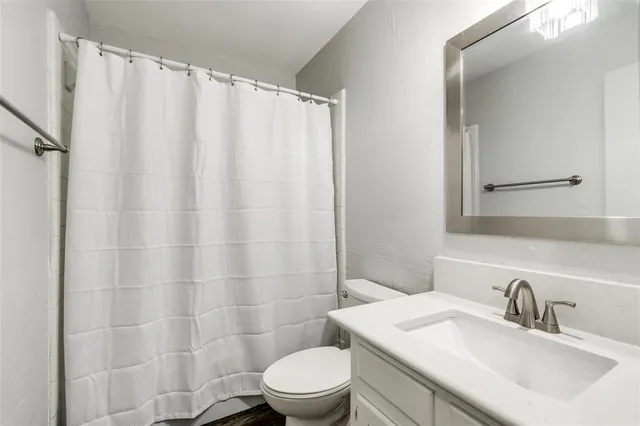 $315,000 | 213 Rolling Hills Drive, Aledo, TX 76008