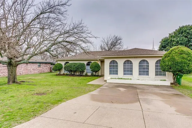 $315,000 | 213 Rolling Hills Drive, Aledo, TX 76008