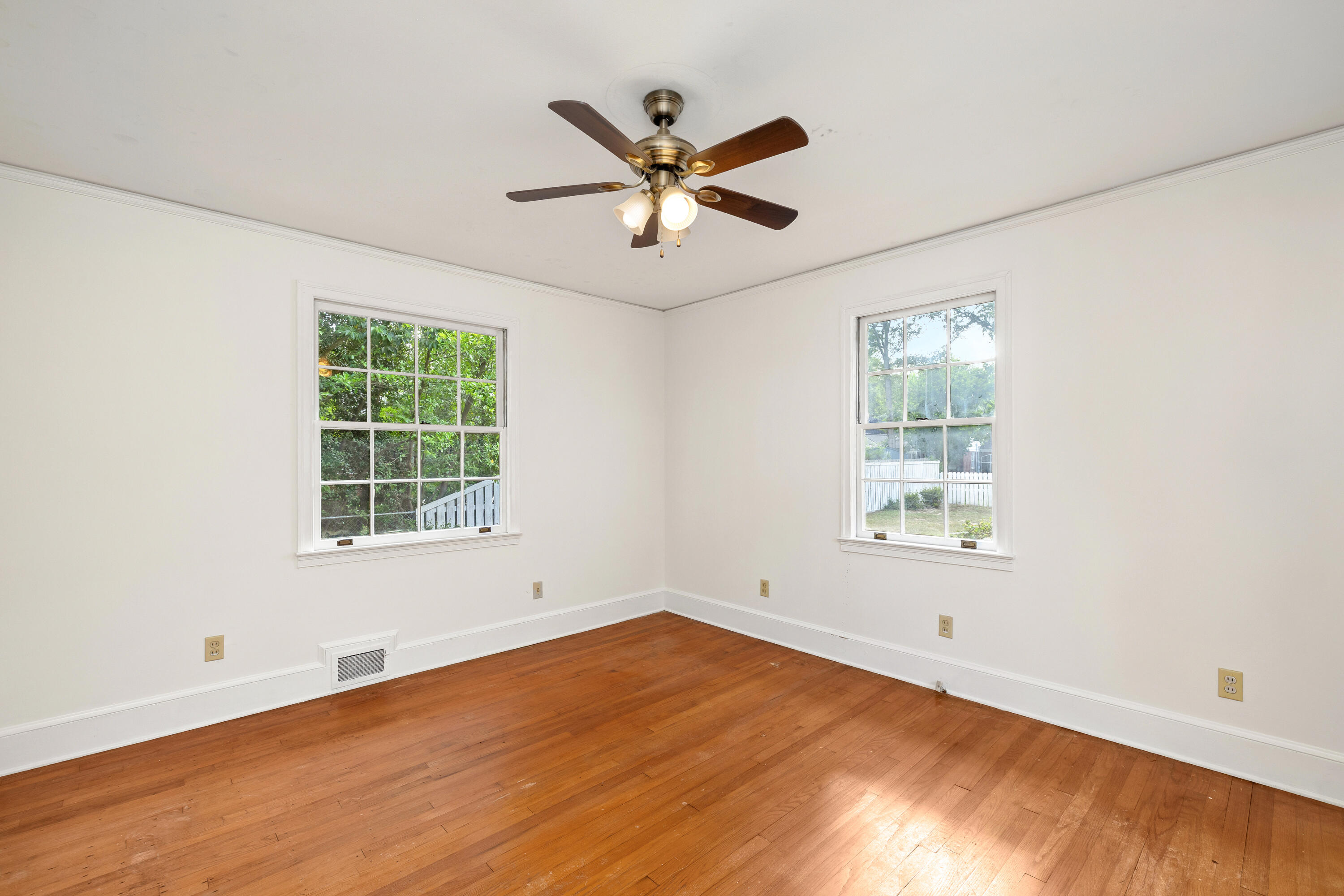 38 Riley Street Sumter, SC 29150 - Photo 20 of 34 26