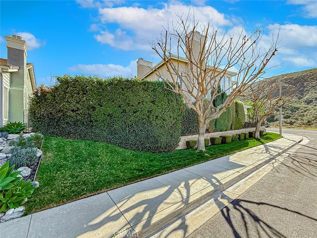 $1,799,000 | 3503 Lang Ranch Parkway, Thousand Oaks, CA 91362