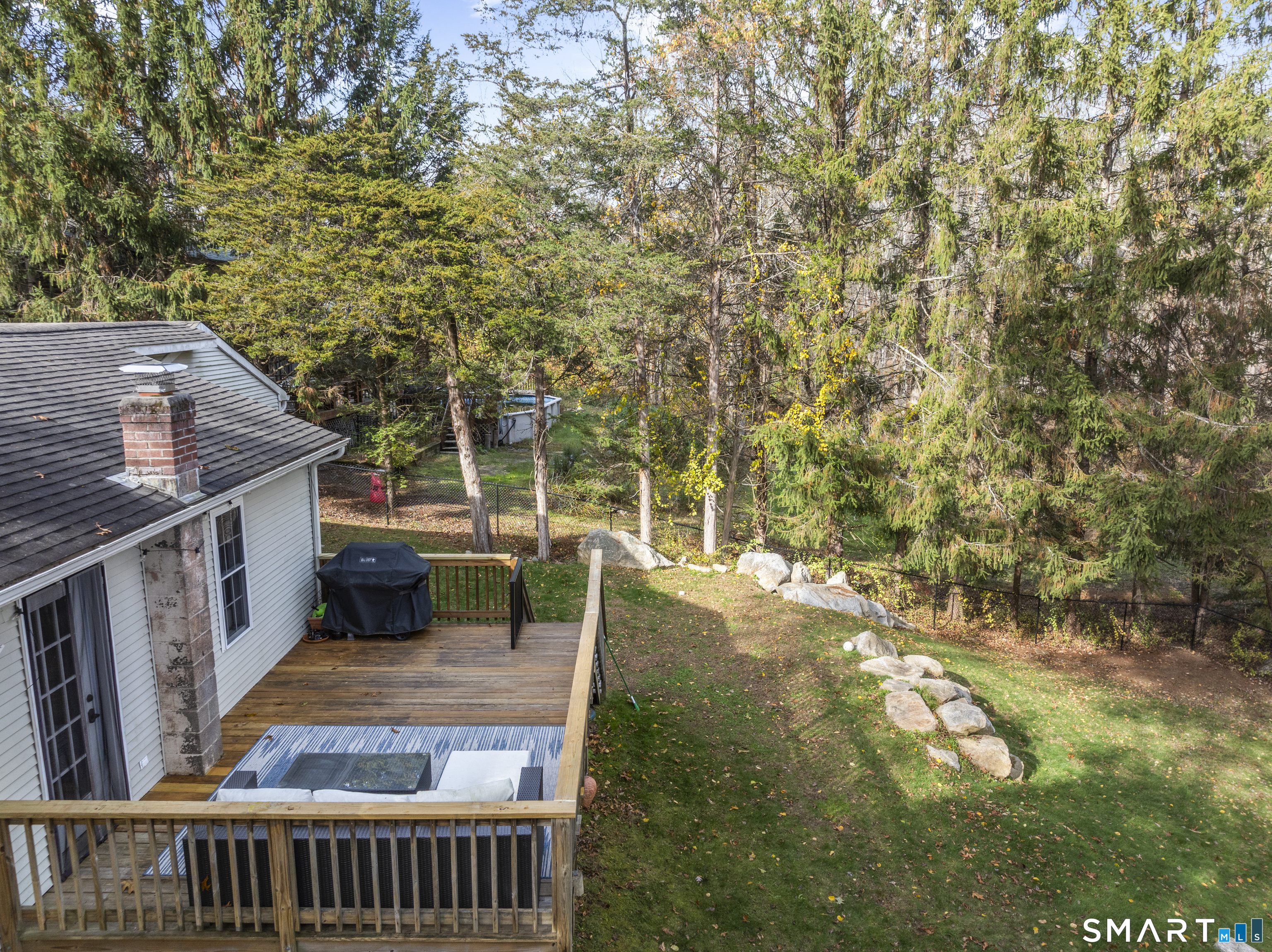 88 Ironworks Road Clinton, CT 06413 - Photo 25 of 33