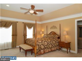 31 Highland Circle Phoenixville, PA 19460 - Photo 8 of 11 Bedroom - Main