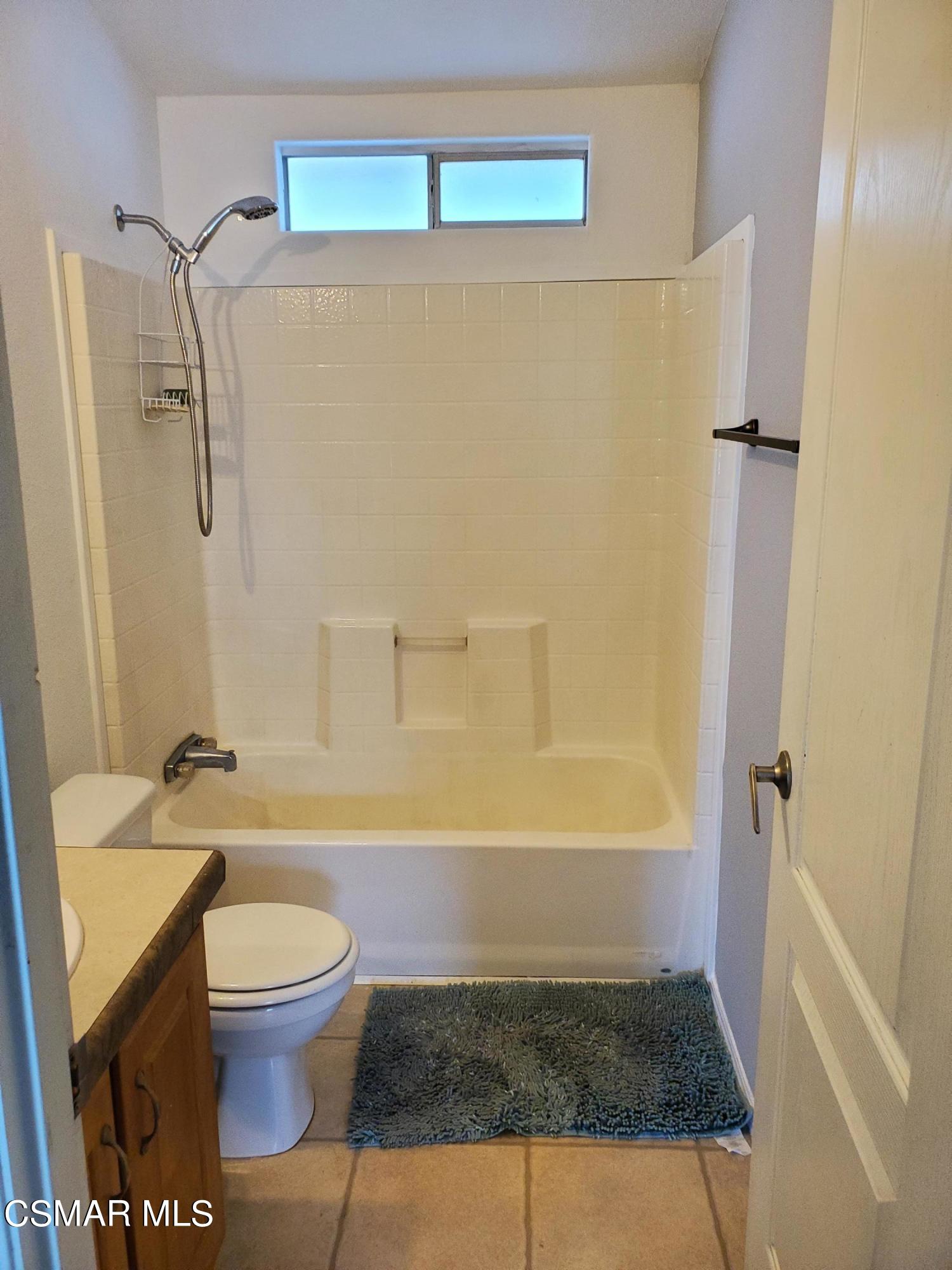 1550 Rory Lane, Unit 250 Simi Valley, CA 93063 - Photo 11 of 16 20210123_102116