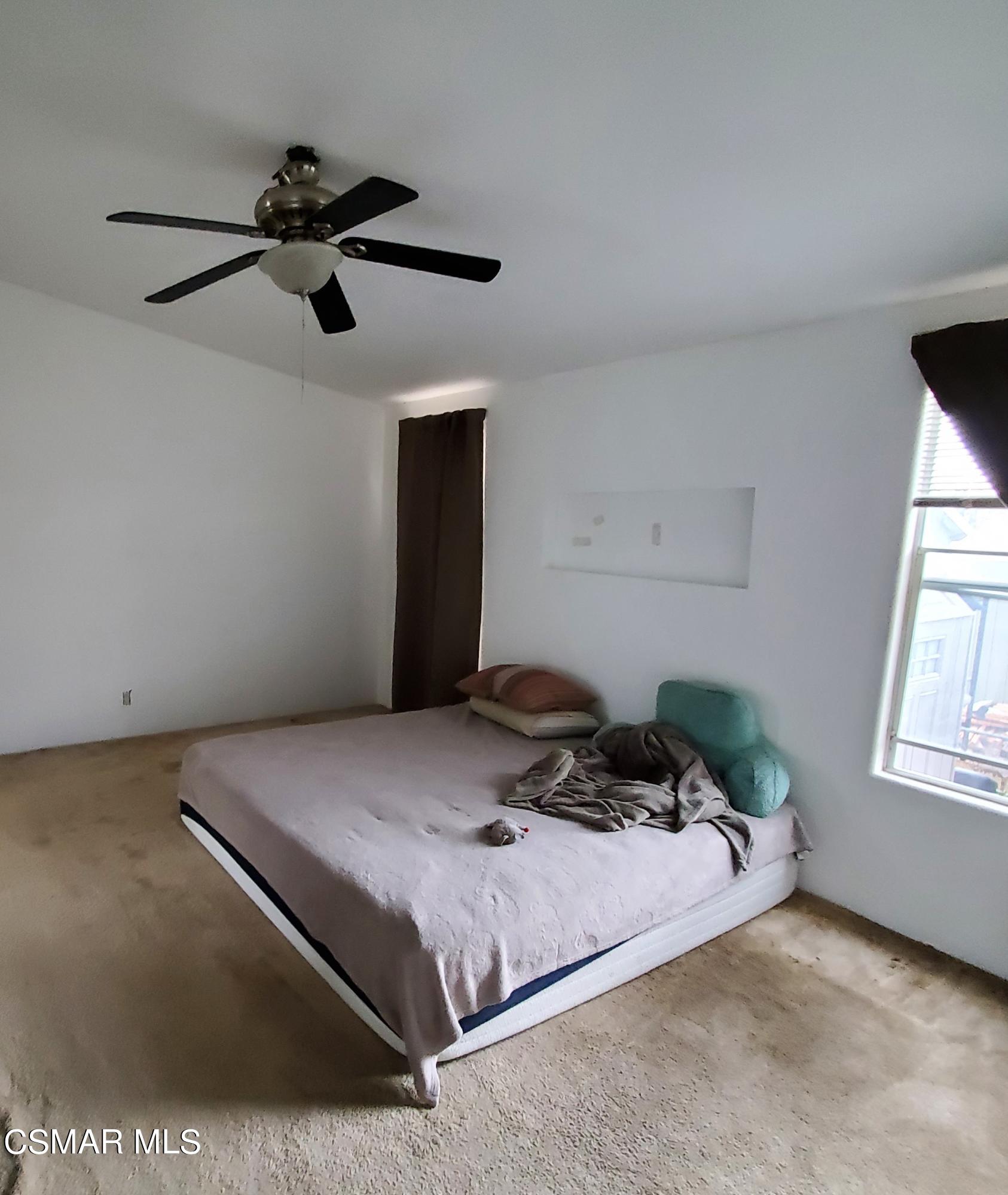 1550 Rory Lane, Unit 250 Simi Valley, CA 93063 - Photo 3 of 16 Master bedroom