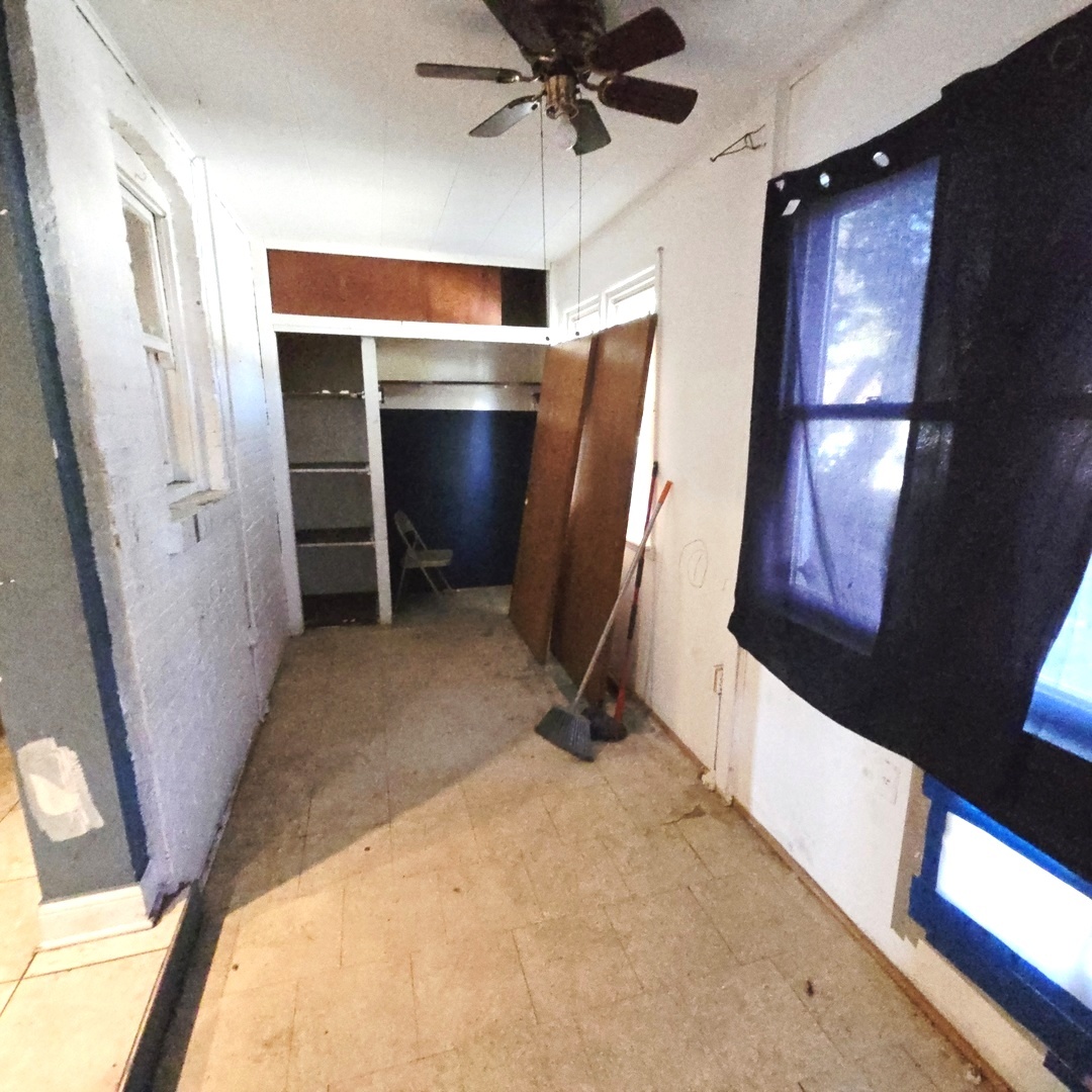 3750 West 65th Street Chicago, IL 60629 - Photo 10 of 14 a view of an entryway with a hallway