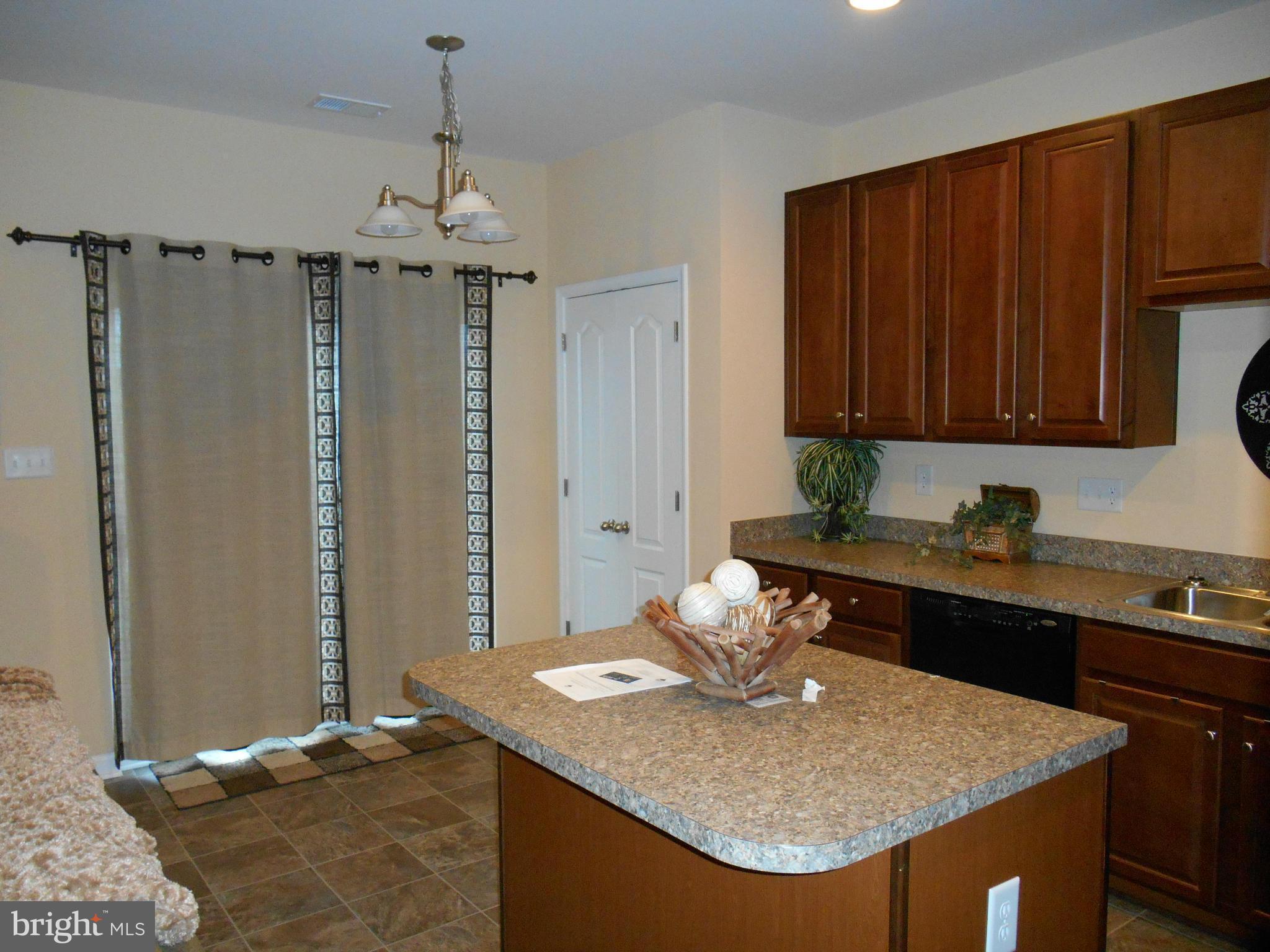 19 Ran Rue Drive Martinsburg, WV 25403 - Photo 4 of 7 Interior (General)