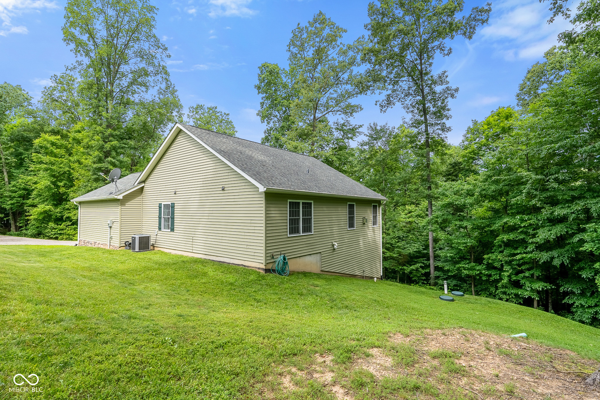 6870 4 Mile Ridge Road Nashville, IN 47448 - Photo 36 of 52