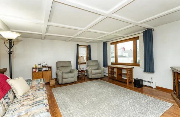 $244,900 | 60 First Street South, Lewiston, MN 55952