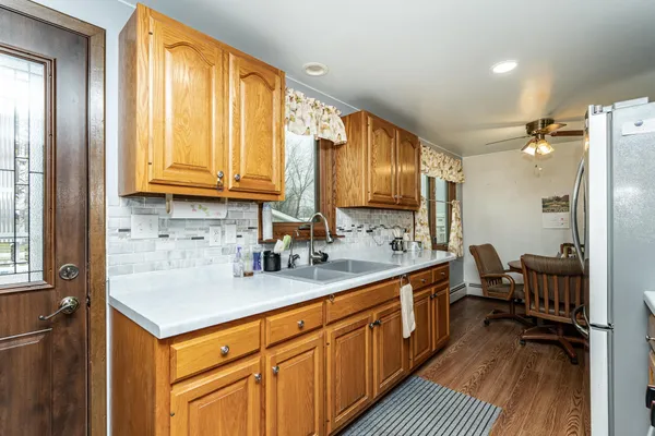 $244,900 | 60 First Street South, Lewiston, MN 55952