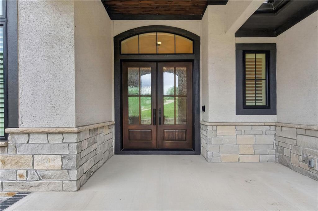 4761 Northwest Canyon Road Lee's Summit, MO 64064 - Photo 5 of 64 Gallery Image 5