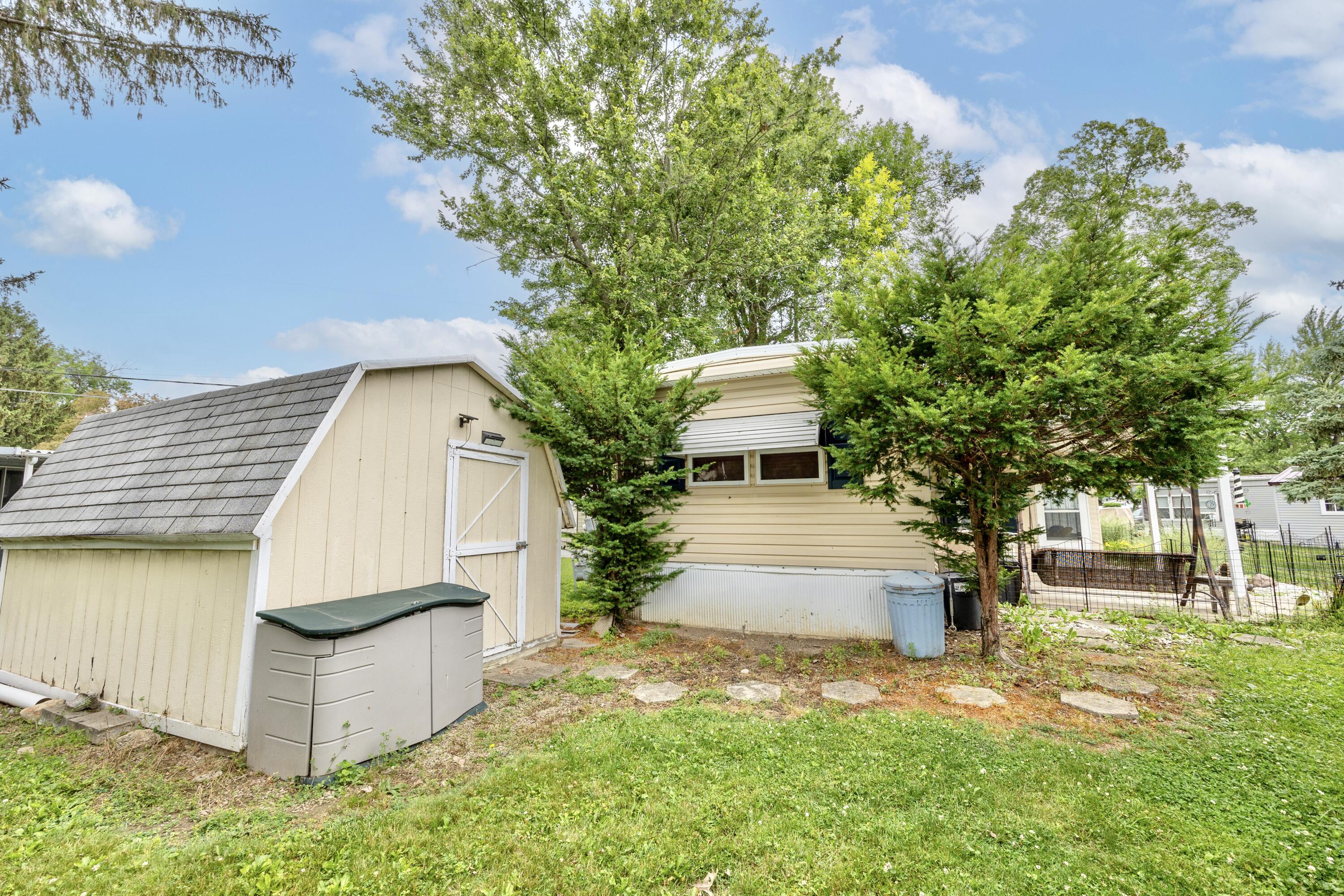 285 North Orchard Island Road, Unit 23 Russells Point, OH 43348 - Photo 5 of 27