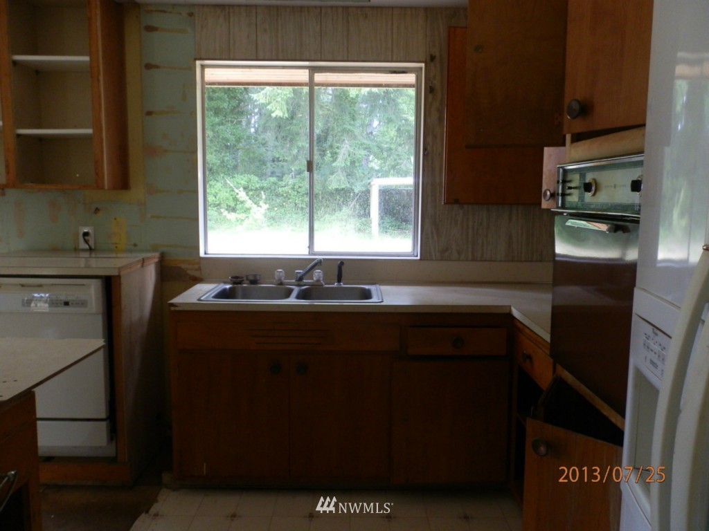 706 Granada Road Aberdeen, WA 98520 - Photo 8 of 15 Gallery Image 8
