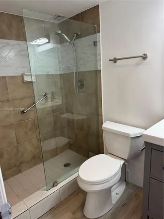 $1,950 | 6301 North Falls Cir Drive, Unit 213, Lauderhill, FL 33319