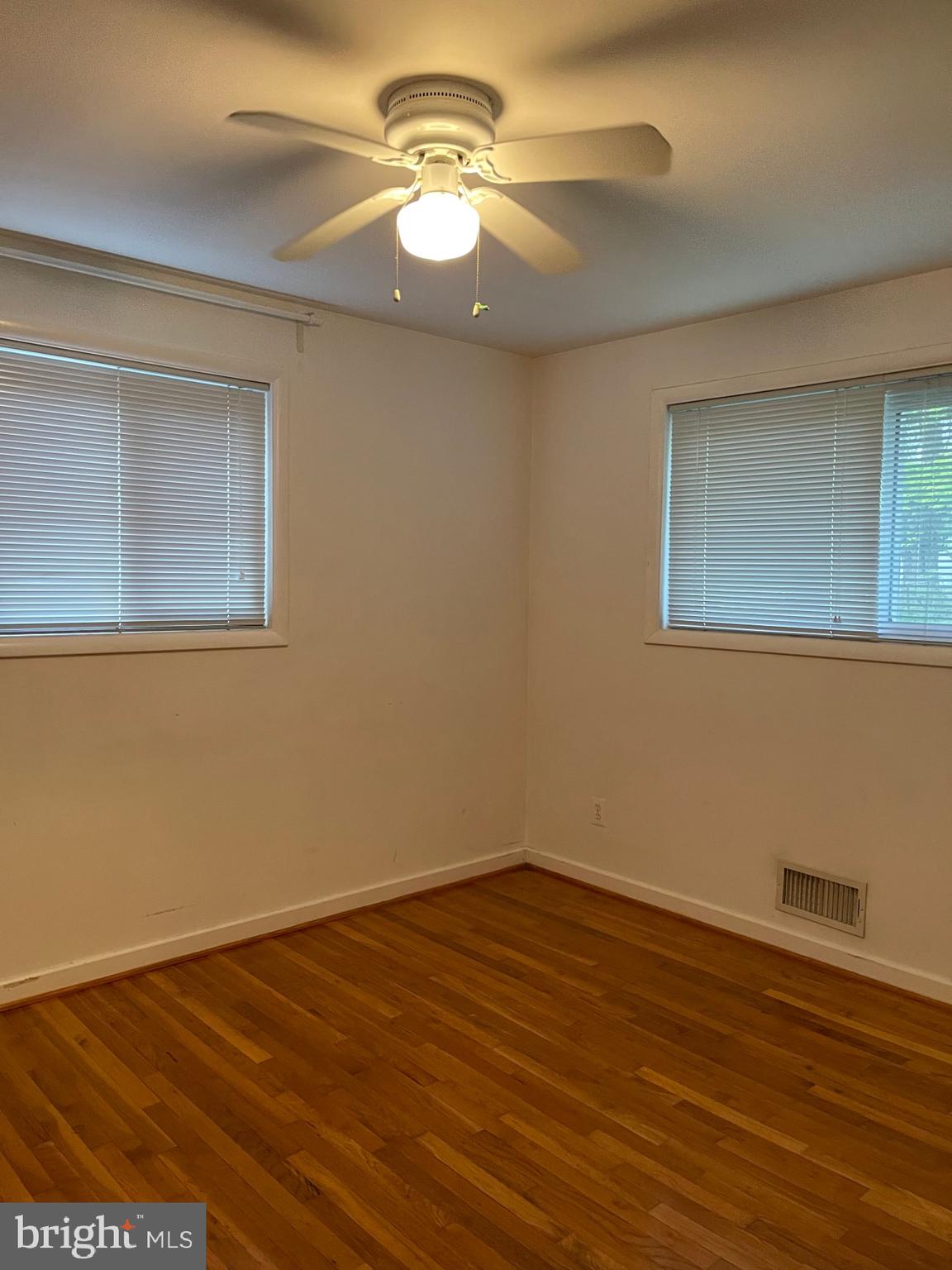 4211 Colie Drive Silver Spring, MD 20906 - Photo 5 of 29 Gallery Image 5