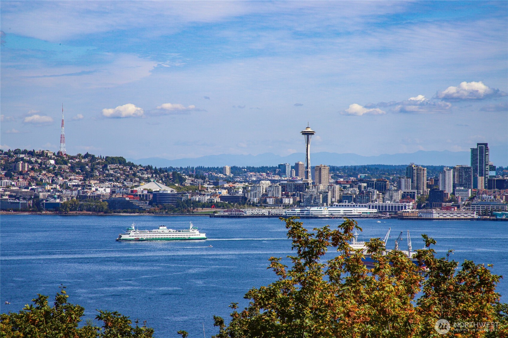 2309 Arch Avenue Southwest Seattle, WA 98116 - Photo 10 of 40 a view of a city