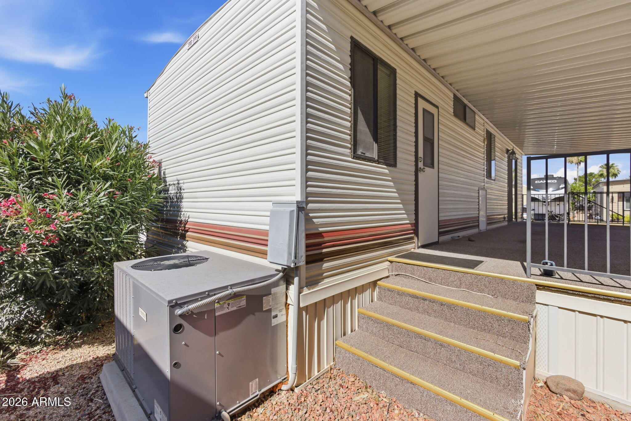 17200 West Bell Road, Unit 212 Surprise, AZ 85374 - Photo 6 of 24 6-web-or-mls-389A0137 Ruben Ortiz