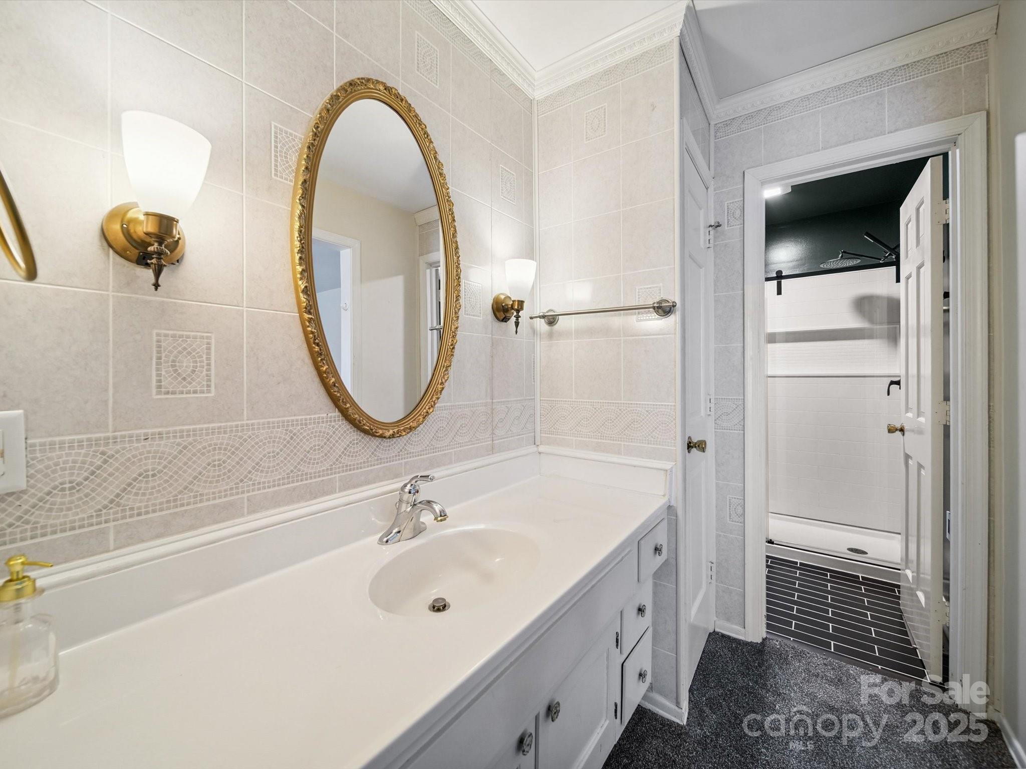 8436 Knights Bridge Road Charlotte, NC 28210 - Photo 13 of 24 Gallery Image 13