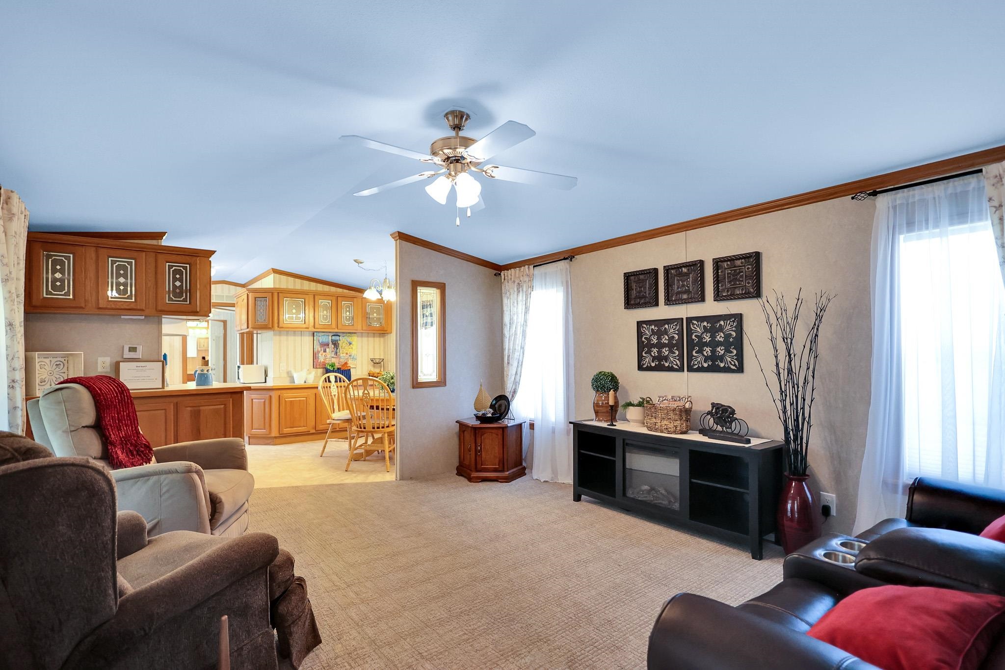 77 Hagop Road Salem, NH 03079 - Photo 5 of 23 Gallery Image 5