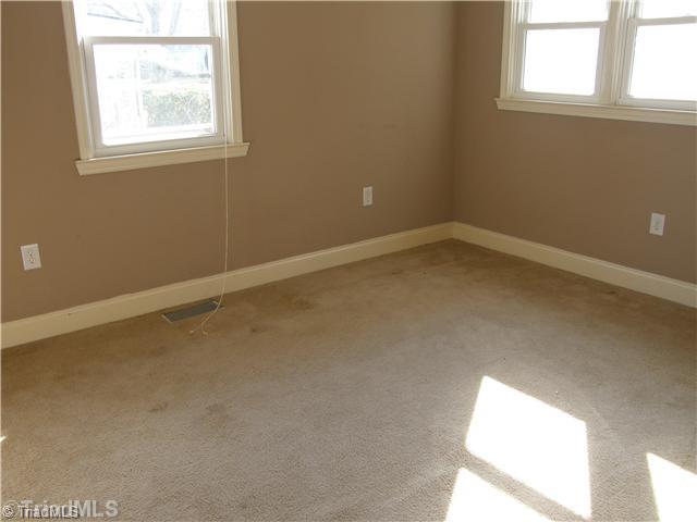 407 Lexington High Point High Point, NC 27262 - Photo 7 of 8 2nd Bedroom.