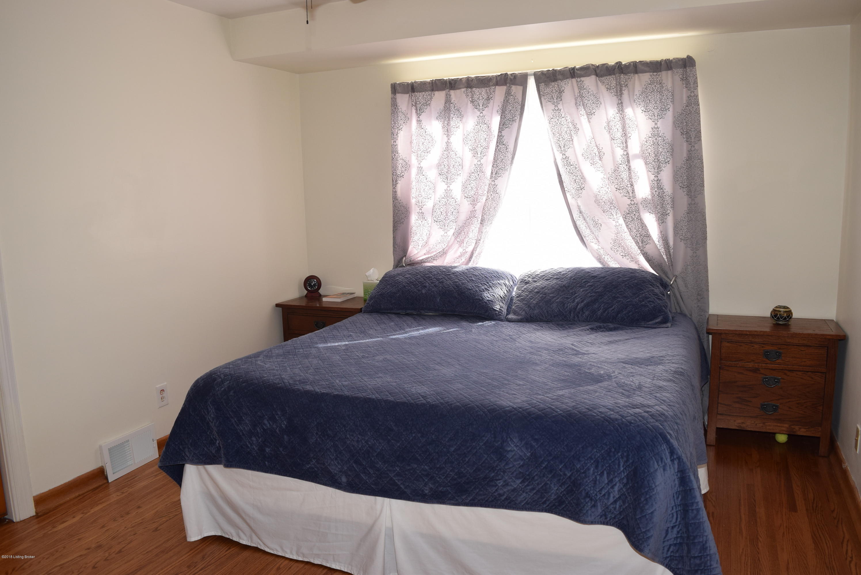 4319 Wingate Road Louisville, KY 40207 - Photo 15 of 42 DSC_0051