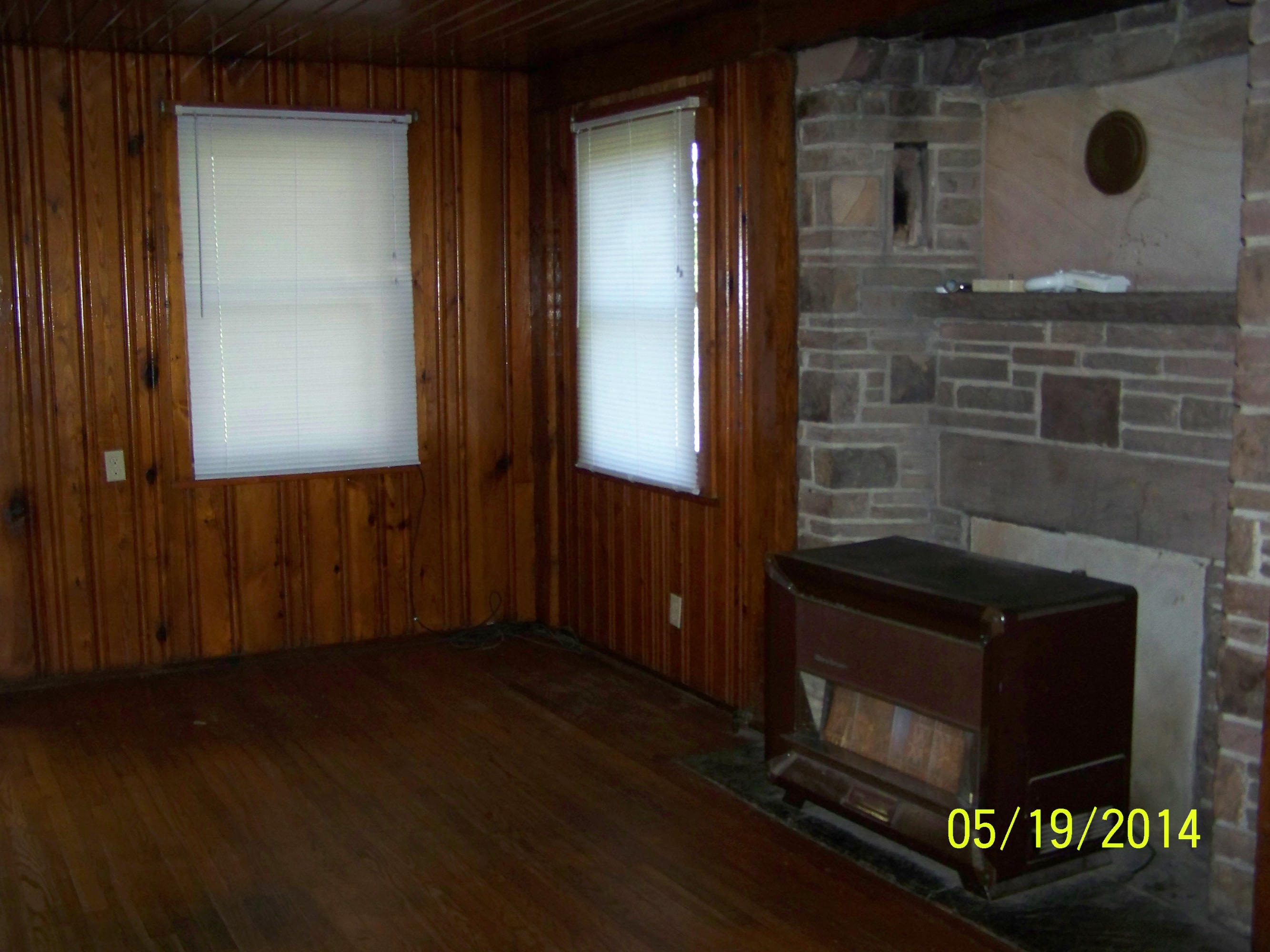 1238 Pigeon Ridge Road Crossville, TN 38572 - Photo 4 of 29 100_3678