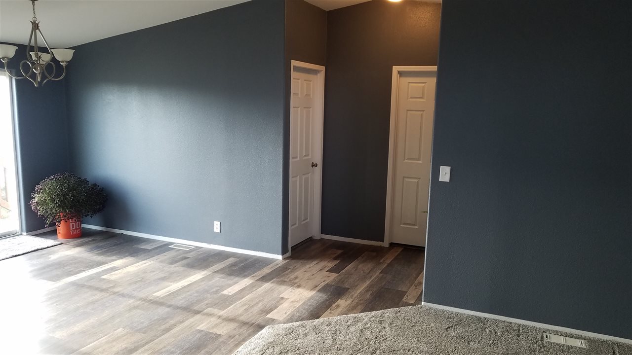 37516 North Spotted Road Deer Park, WA 99006 - Photo 5 of 16