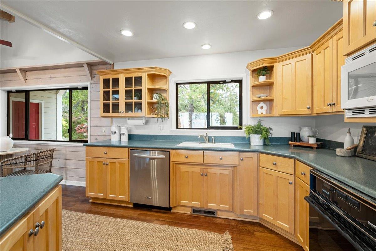3610 Sugar View Road Meadow Vista, CA 95722 - Photo 30 of 61