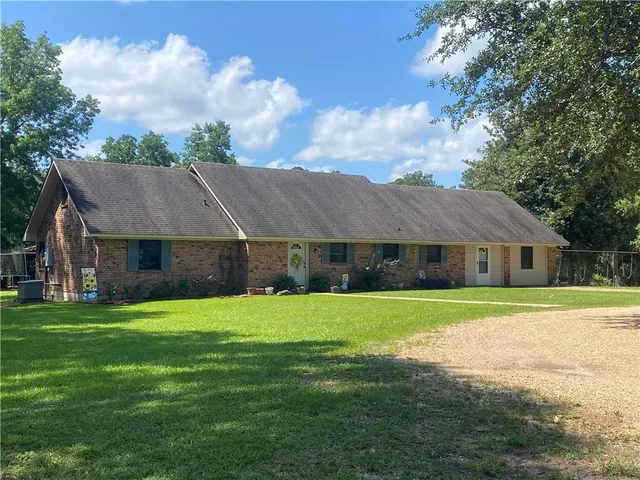 $360,000 | 74258 North River Road, Kentwood, LA 70444