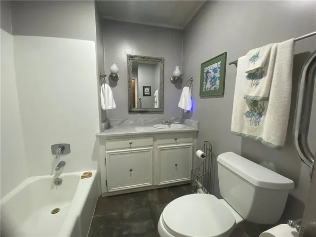 $360,000 | 74258 North River Road, Kentwood, LA 70444