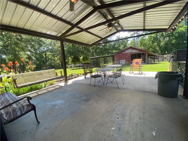 $360,000 | 74258 North River Road, Kentwood, LA 70444