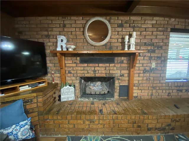 $360,000 | 74258 North River Road, Kentwood, LA 70444