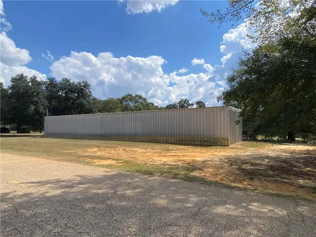 $360,000 | 74258 North River Road, Kentwood, LA 70444