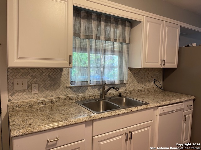 138 Shady Rill San Antonio, TX 78213 - Photo 8 of 24